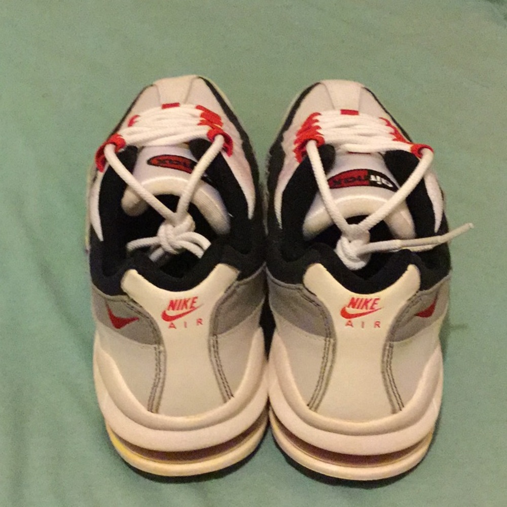 NIB Brand NEW Air Max ‘95 in Size 9 - Picture 3 of 4